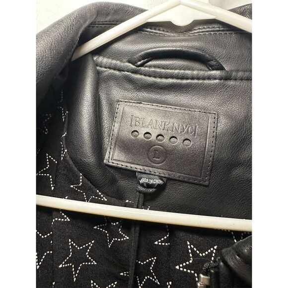 Blank NYC Women's Black Faux Leather Moto Jacket Size L - Picture 3 of 3